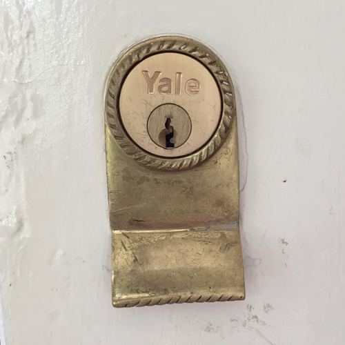 Locksmiths in London lock2